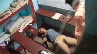 Gadis Kampus Panas Bercinta Dengan Dosen Gairah Di Ruang Kelas