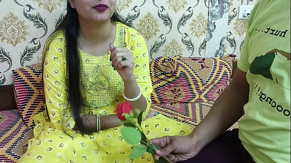 Valentine Spesial India-stepbrother Ngajak Saara Step Sisnya. Tapi Rencana Aslinya Disembunyiin Pake Bahasa Hindi Biar Makin Panas.