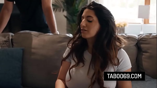 Aku Bisa Bikin Semua Ini Hilang, Sarah Arab