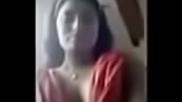 Tontonan Payudara Wanita India, Bikin Ngiler!