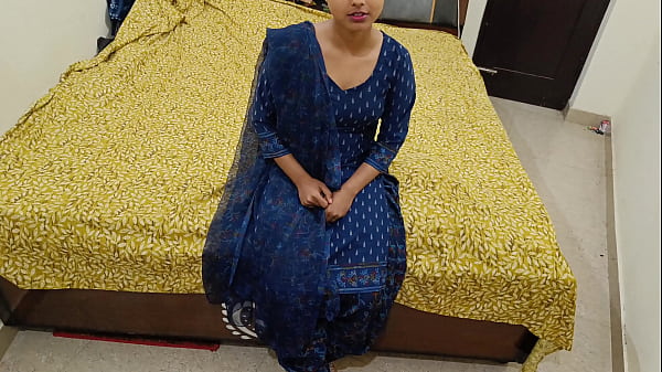 गाँव की बस्ती की मासूम लड़की को पिज़्ज़ा खिलाकर उसके मुंह और चूत में जमकर धाँसू मज़ा लिया