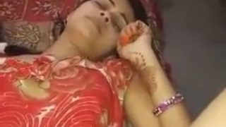 Istri Desi Cantik Bugil Dijariin, Video Mms Hot Banget