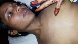 Randi India, Mehandi Di Tangannya, Cewek Binal Siap Digilas Kontol, Ngentot Sampe Muncrat.
