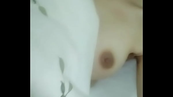 Cewek China Ngentot Di Kebun, Makin Digenjot Makin Basah (4)