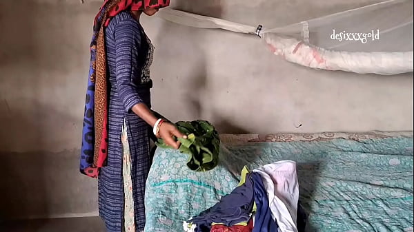 Devar Bhabhi Ke Saath Garmi Mein Cream Lagake Chodne Wali Real Roleplay Sex Video, Hindi Audio Mein.