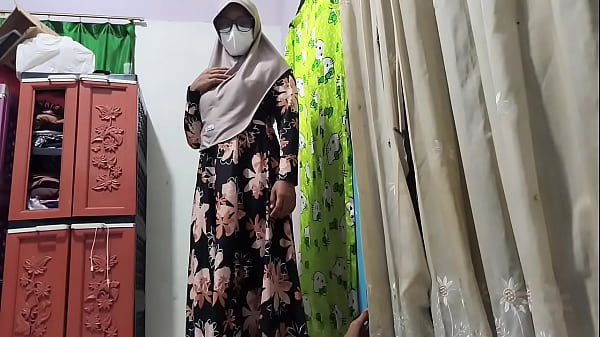 Bu Guru Grebek Murid Lagi Coli Terus Diajak Crot Bareng