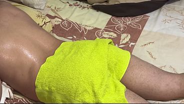 Ibu Mertua Montok Bantuin Mantu, Pijatan Berubah Jadi Panas Bikin Ngilu.