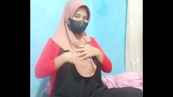 Gadis Hijab Colmek Pakai Dildo Sampe Crot Berkali-kali.