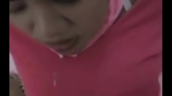 Hijab Ngewe, Bikin Makin Panas.