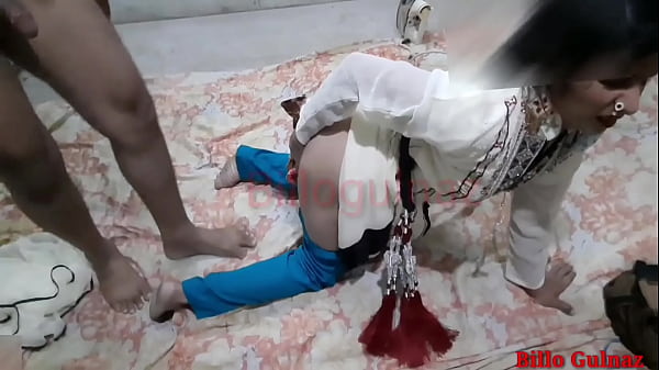 Desi Village Couple Ngewe Hot, Video Desi Sex India Suara Hindi Bikin Makin Greget.