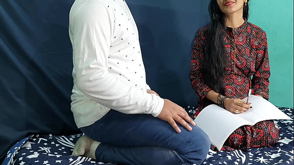 Guru India Dengan Suara Hindi Jelas, Gaya Doggy Paling Hot Bikin Makin Basah