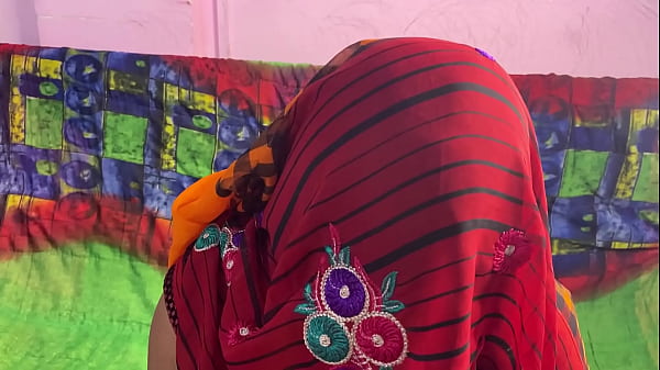 Sasur Ne Bahu Ko Choda Jab Wo Sone Ja Rahi Thi, Desi Indian Hard Sex Fuck Viral Mms, Xvideo Hindi Voice, Bade Maje Se Pel Diya.