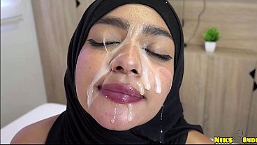 Gadis Hijab Abg Digebukin Sampai Muncrat Habis
