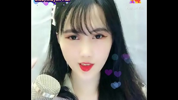 Hot Asian Cewek Live Goyang-goyang Di Uplive, Bikin Ngilu!