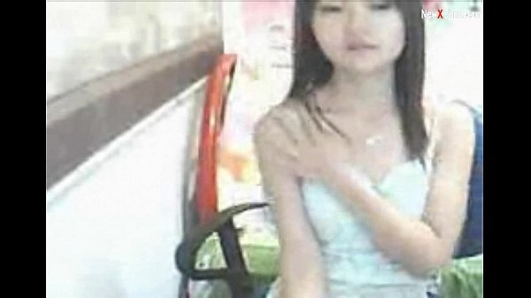 Gadis Cina Montok Lagi Colmek Di Depan Kamera, Bikin Ngaceng Abis.