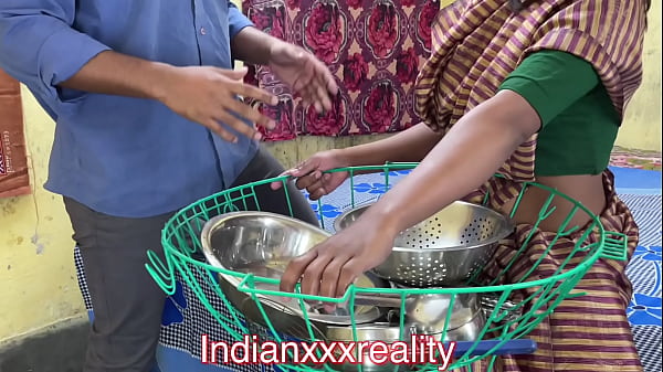 Nih Bokep India Paling Mantap, Keluarga Tiri Desi, Suara Hindi Jelas Bikin Makin Erotis.