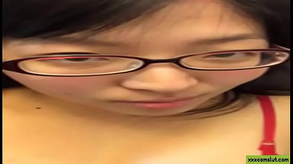 Nonton Cewek Asia Bugil Goyang-goyang Di Depan Kamera, Bikin Makin Tegang!