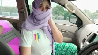 Indo Viral Siswi Berhijab Nyepong Kontol Di Dalam Mobil Sambil Nyetir Tantangan Untuk Nggak Crot