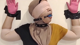 Hijabers Diiket, Makin Erotis Keliatan Lehernya Yang Jenong.