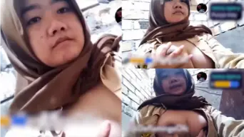 Mey Pake Seragam Pramuka Remas, Toketnya Minta Dijilat
