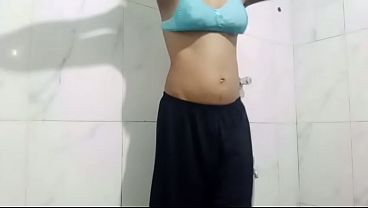 Tonton Video Viral Kakak Tiri India Yang Bikin Panas