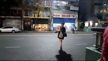 Di Tengah Pandemi Dan Hiruk Piruk Rock And Roll, Dalam Karantina Penuh, Nyokap Temenku Pergi Ke Supermarket Dan Dapet Dua Jenis Siapa Aja.