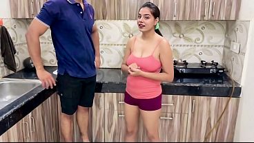 Cewek India Tiri Punya Memek Lebih Rapet Dari Istri Sendiri, Bahasa Hindi.