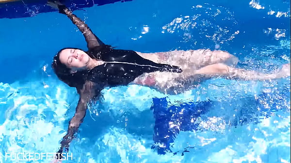 Body Jessica Bunny Basah Kuyup Di Dalam Air, Siap Digoyang-goyangin