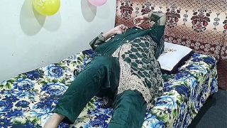 Wanita India Bersuami Panggil Bocah Muda, Main Kasar Di Ranjang, Suara Hindi Bikin Makin Panas.