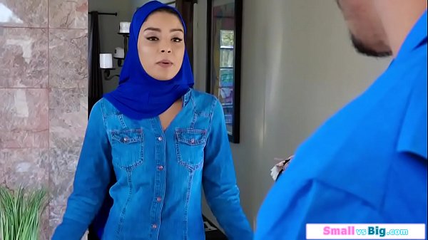 Cewek Arab Abis Digebuk Dua Cowok Gede
