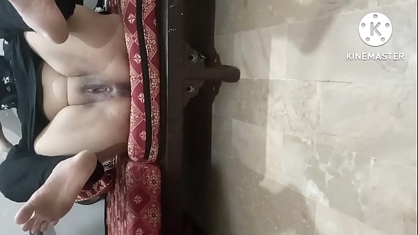 Bikin Pagi Makin Panas, Bhabhi Pakistan Siap Digoyang