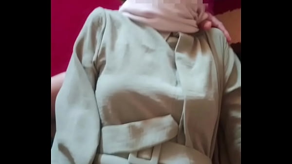 Saudari Tiri Berhijab Digebrak Di Hari Raya Lebaran, Makin Panas Karena Dosa.